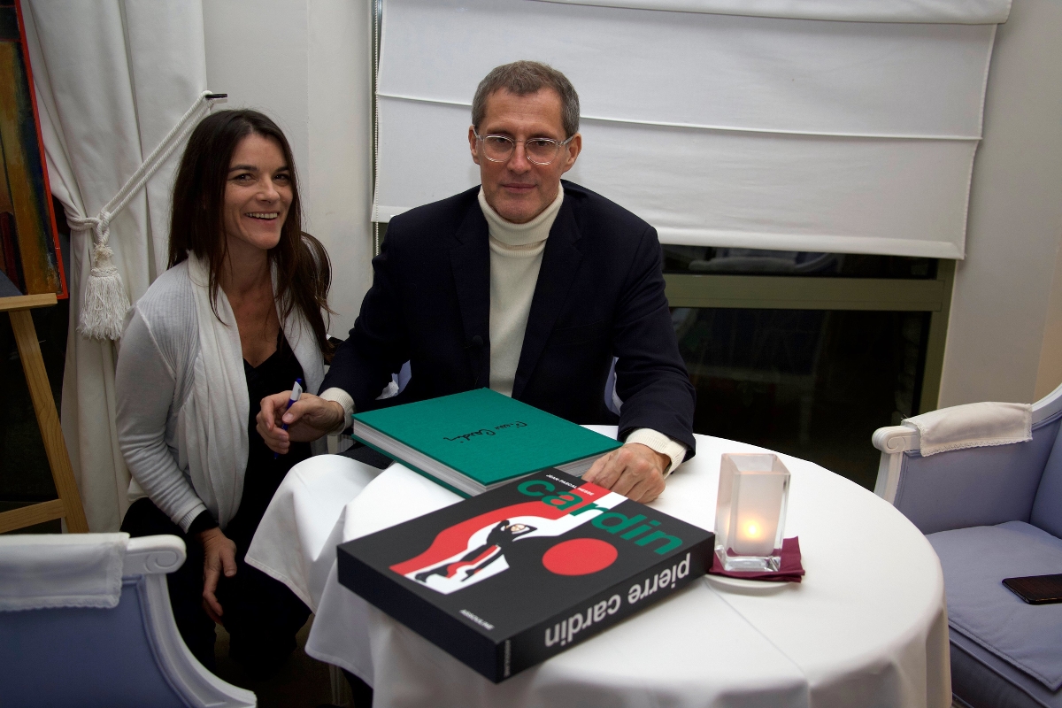 Jean-Pascal Hesse - interviex présentation livre Pierre Cardin