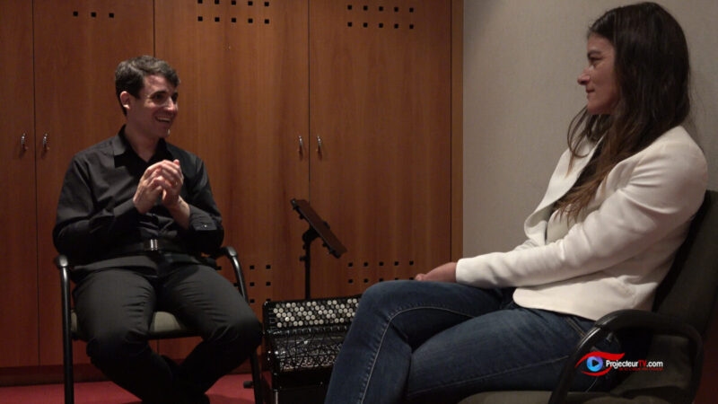 Vincent Lhermet accordeoniste chante en morse durable gerard pesson festival printemps des arts monaco