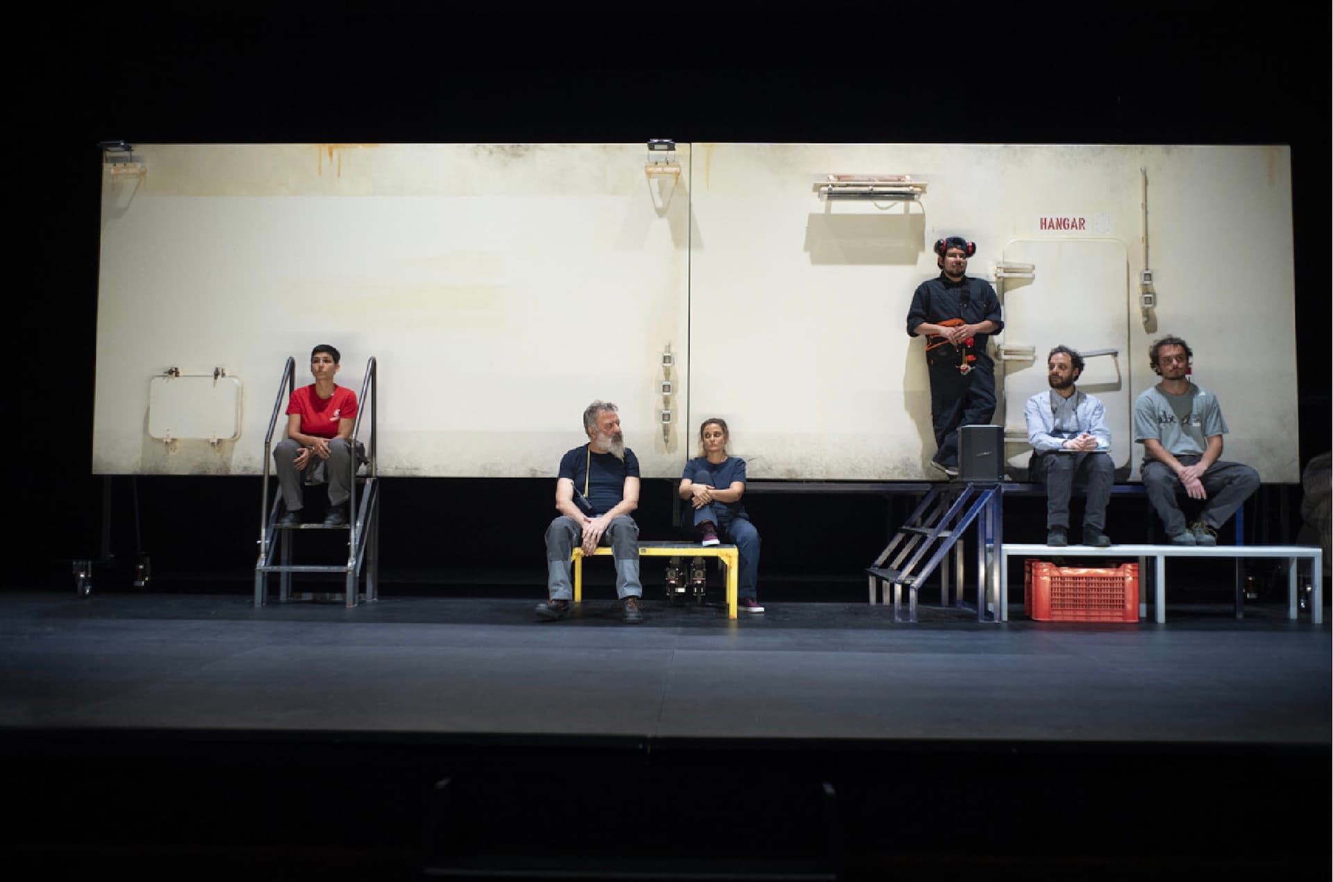 Spectacle A PLACE OF SAFETY Biennale des arts et de la scene - Montpellier 2025