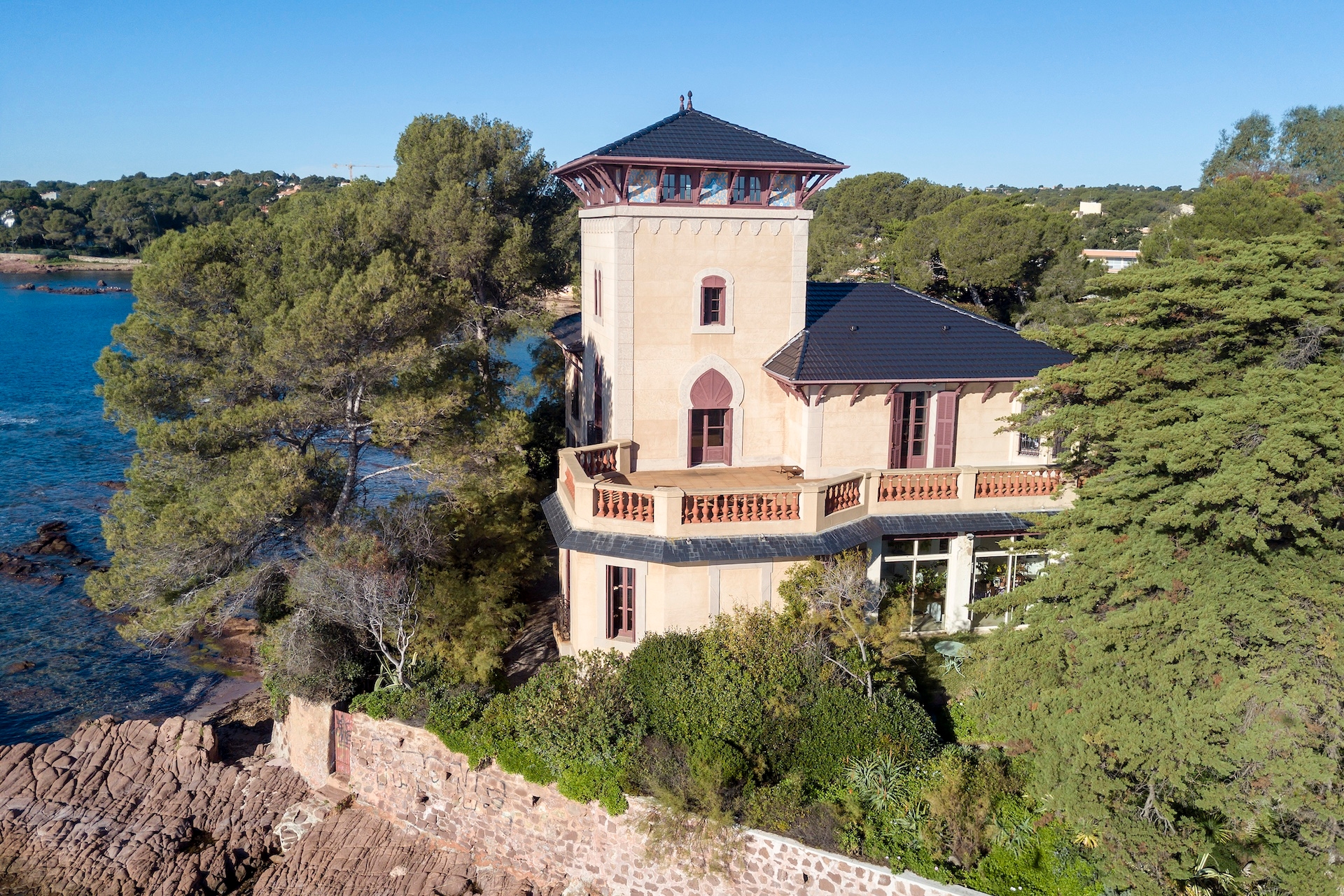 Villas Belle Epoque de Saint Raphael peguiere